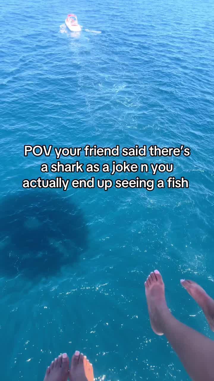 Screaming over a fish that didn’t even exist💀 #jet2hoilday #fyp #viral  #parasailing #summer 