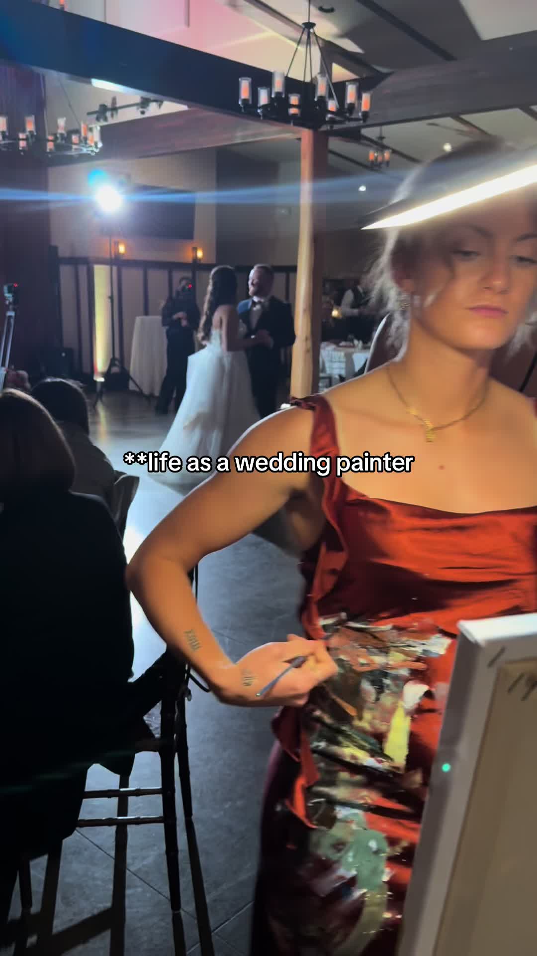 Life as a wedding painter ✨🎨 comment PAINT for more information on how to book me for your special day! #entertainment #livepainting #weddingartist #painting #weddingday 