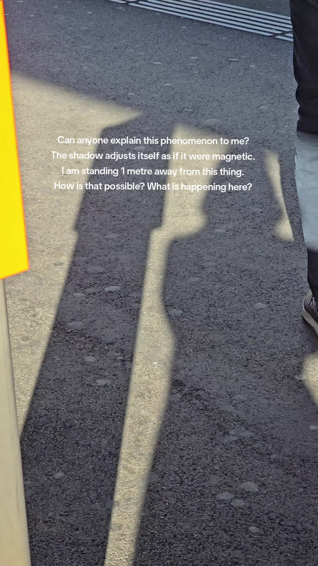 Help! I need some intelligent scientists here! 😅 My brain is not braining. #science #physics #glitch #glitchinthematrix 