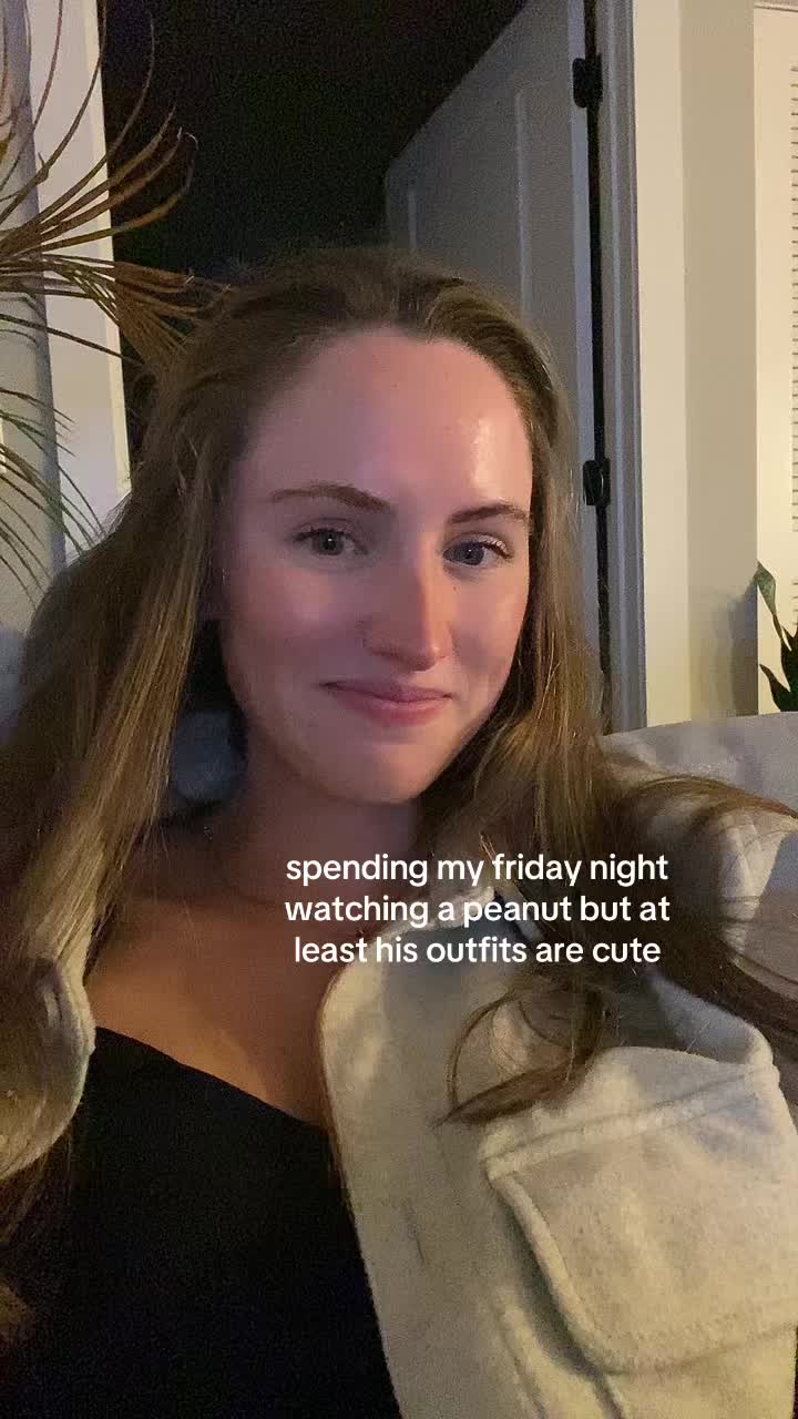 trick or treat outfit is my new fav  #burntpeanut #theburntpeanut #theburntpeanutclips 