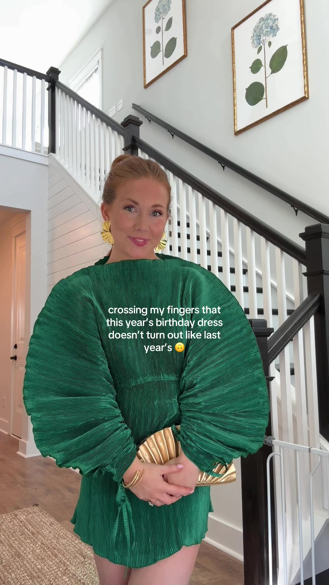 who remembers the green dress gate 😭 