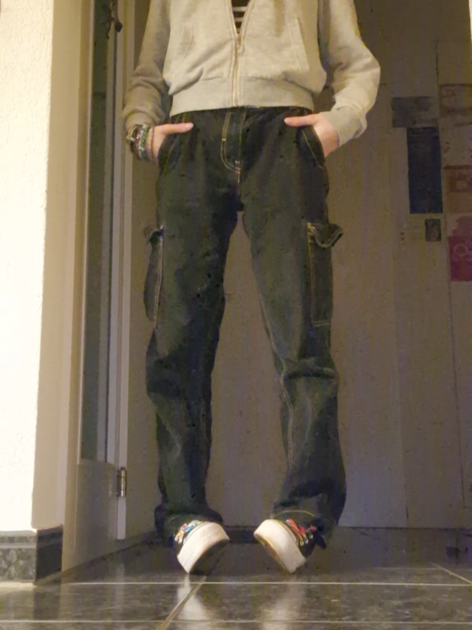 or Im just gonna sit lol #pleaserelate #uniqueexperience #big3 #wlw #fy 