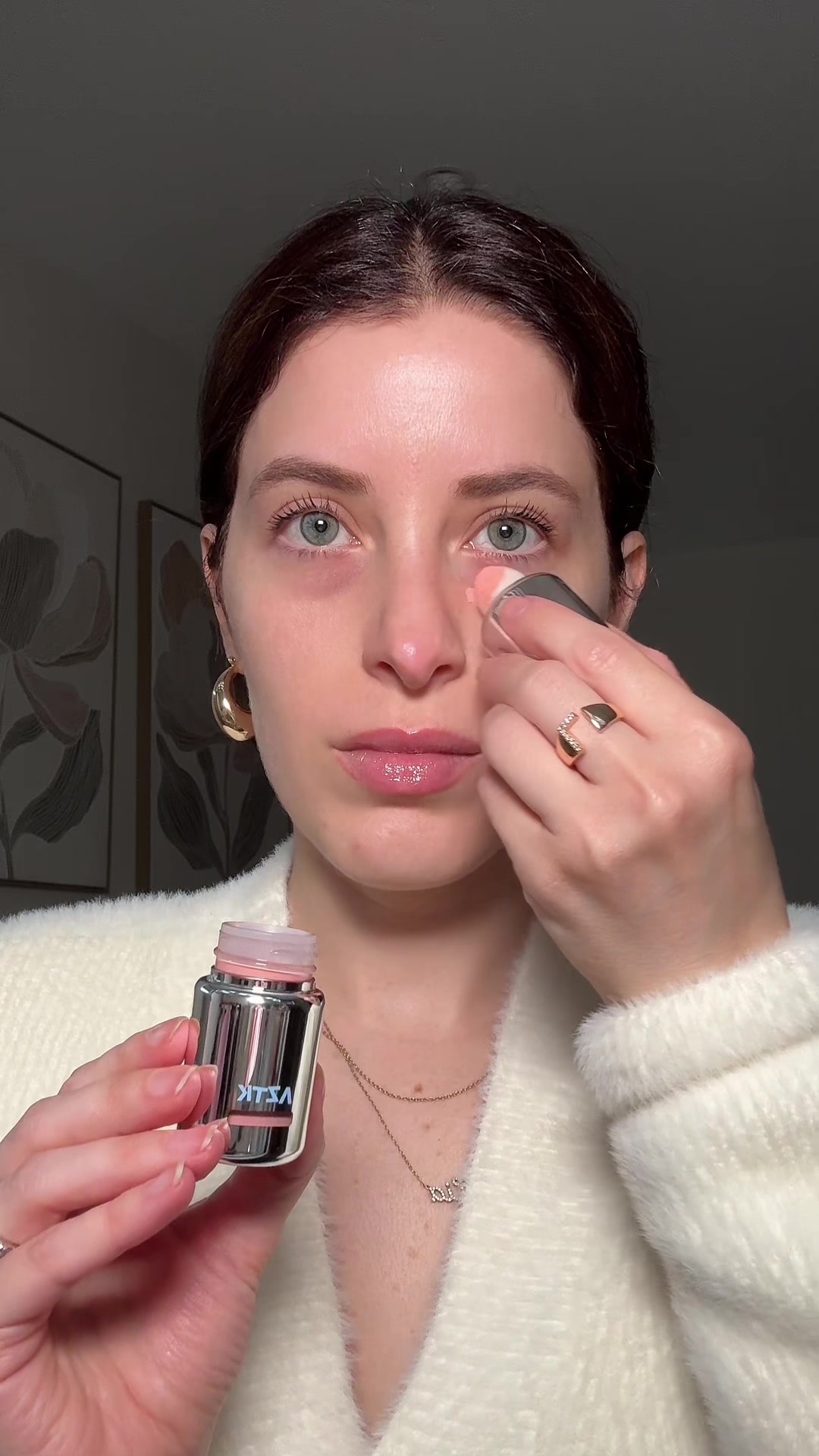 This as a color corrector!!!! Couldn’t find the exact one but this was the closest vc @Chu Minh Danh #colorcorrectionarkcirclesundereyes #coveringdarkcircles #concealer 