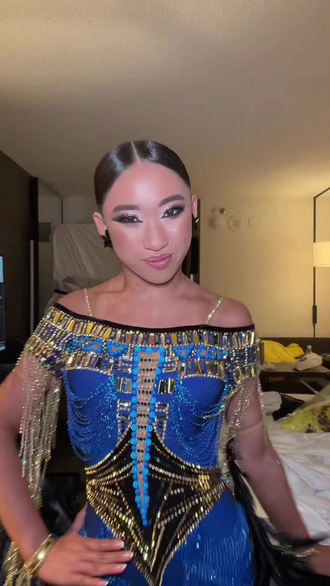 unrecognizable makeup 💄 #chinese #makeup #transition #fypシ #viral 