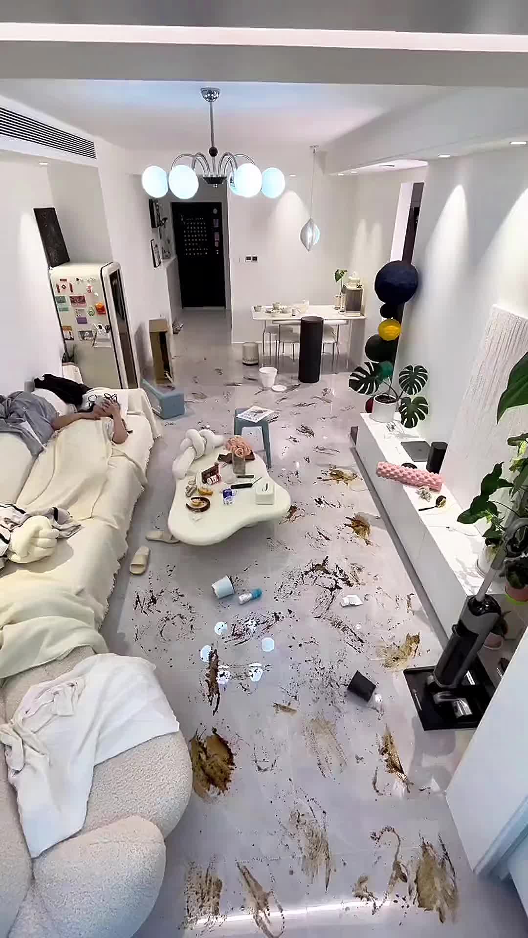 #husbandandwife #cleaning #housecleaning 