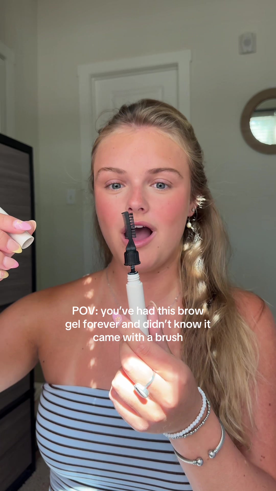 Ummmm so I had no idea this is amazing @REFY #makeup #browgel #refy 