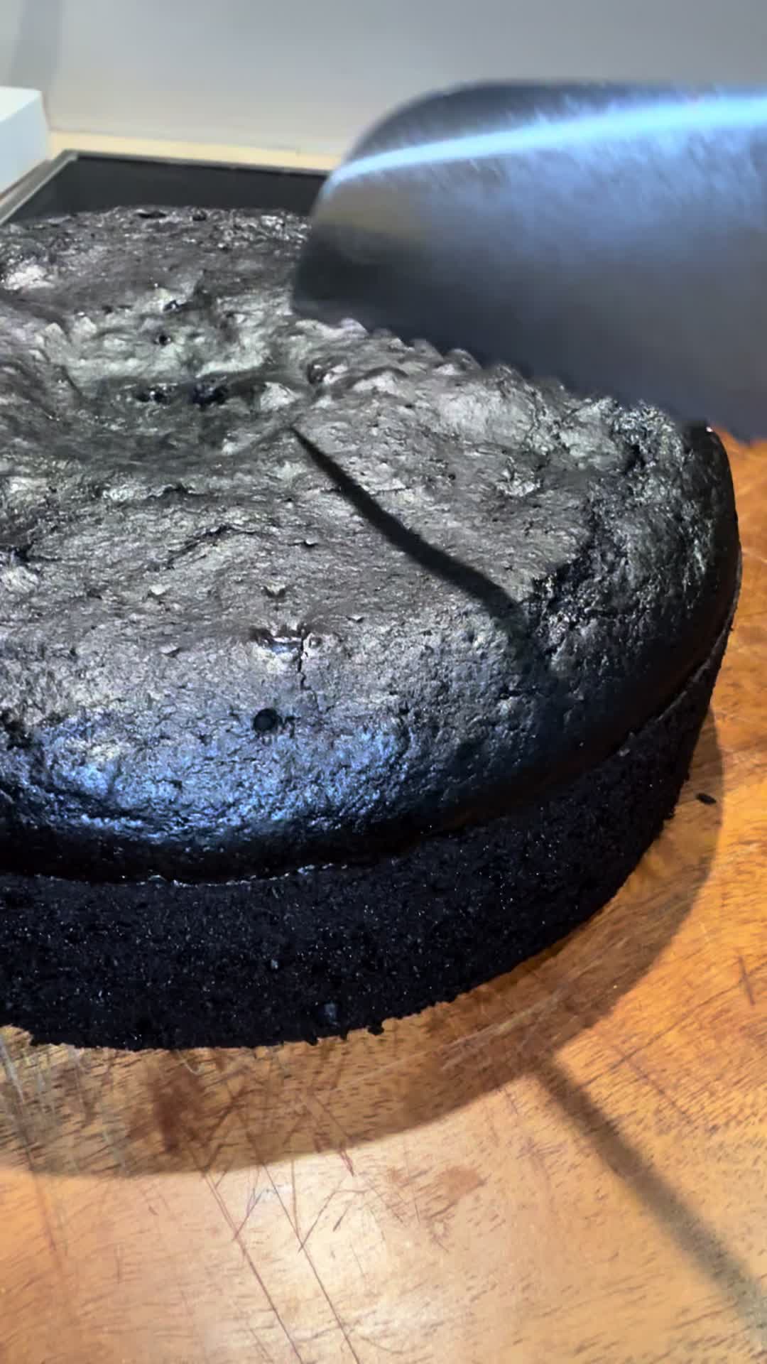 So this is the recipe I used: 100g self-raising flour(or 100g all purpose flour with 1 & 1/2 tsp baking powder) 60g cocoa powder (I used black cocoa) 60g ground almonds 220g light brown sugar Pinch of sea salt 1 large egg 1 tsp vanilla bean paste 150g natural yogurt 50ml sunflower oil 100ml hot water baked it at 300F for 45 mins #fixmybake #bakingfails #bakingtips #biscuits #homebaker 
